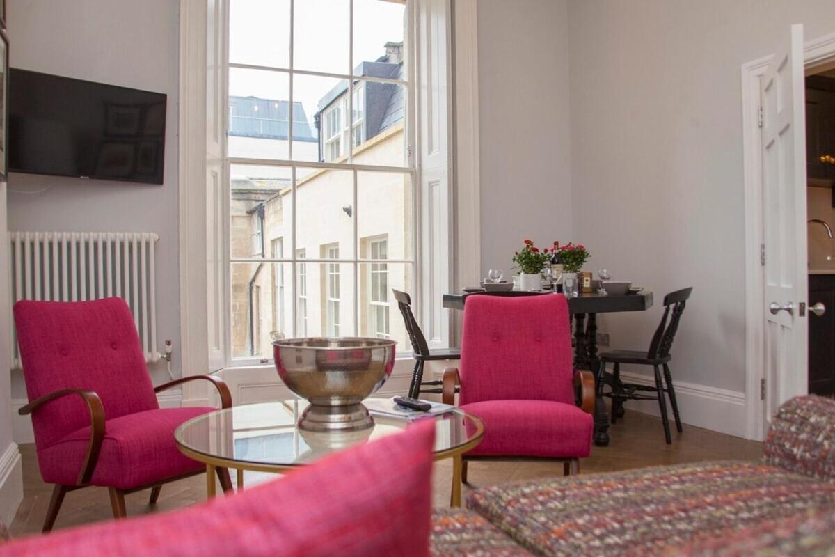 Stylish City Centre Apartment - Бат Екстериор снимка